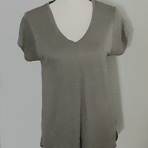 Tahari Linen V-neck